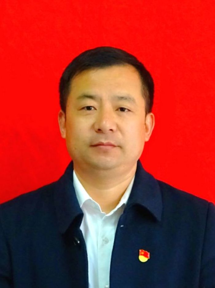 周本顺.jpg
